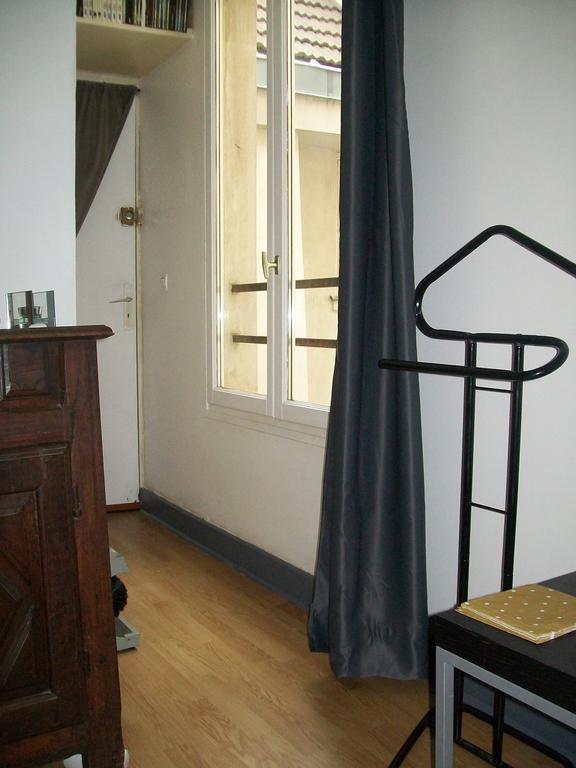 D'hote Des Artistes Bed & Breakfast Parijs